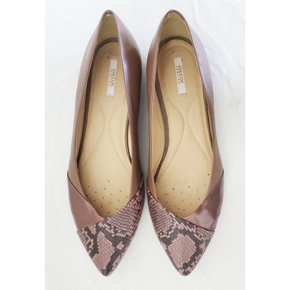 Geox Pespira Womens Pointy Toe Flats Shoes Snake Leather Rose Taupe 37 - Picture 6 of 11